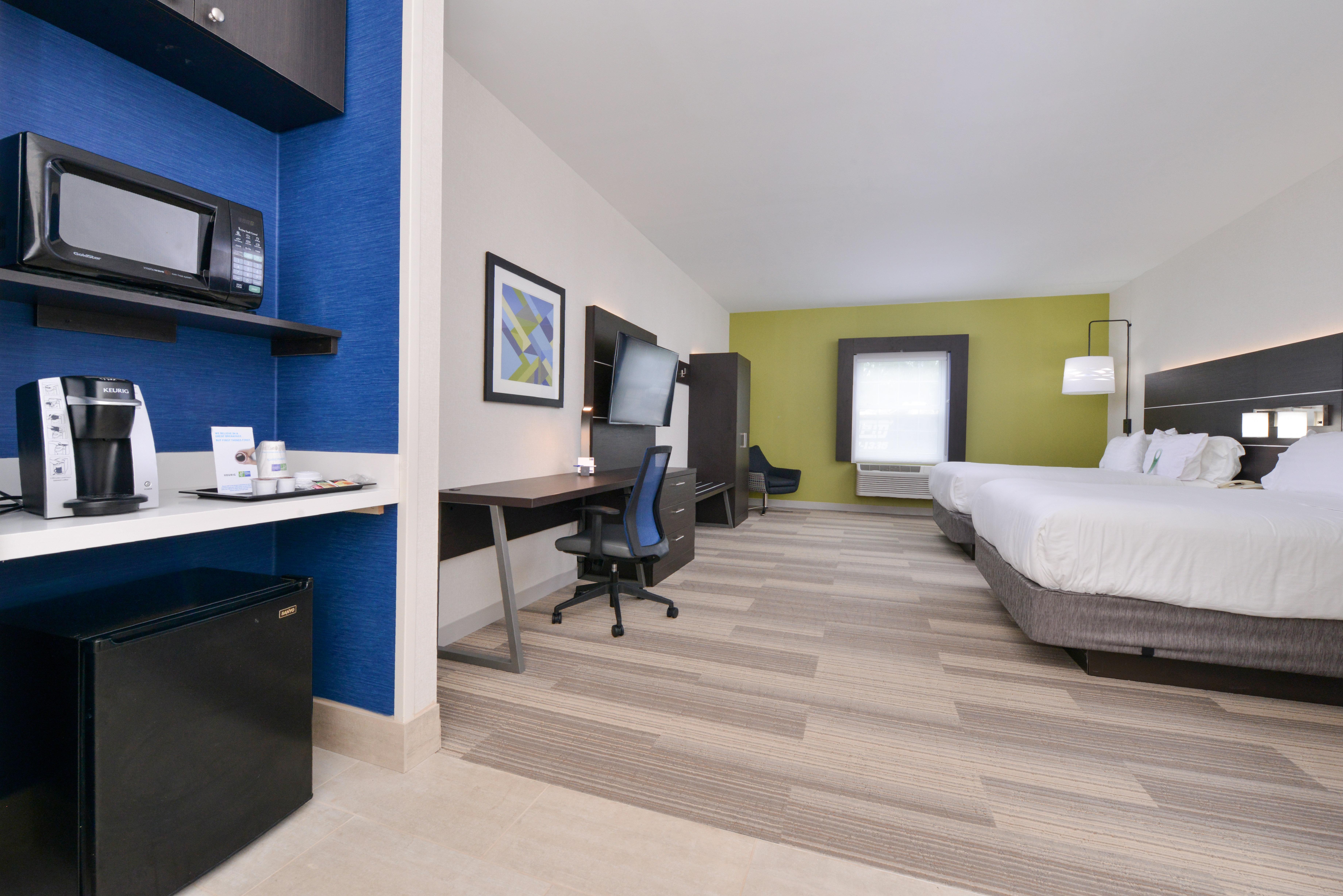 Holiday Inn Express Mystic By Ihg Bagian luar foto