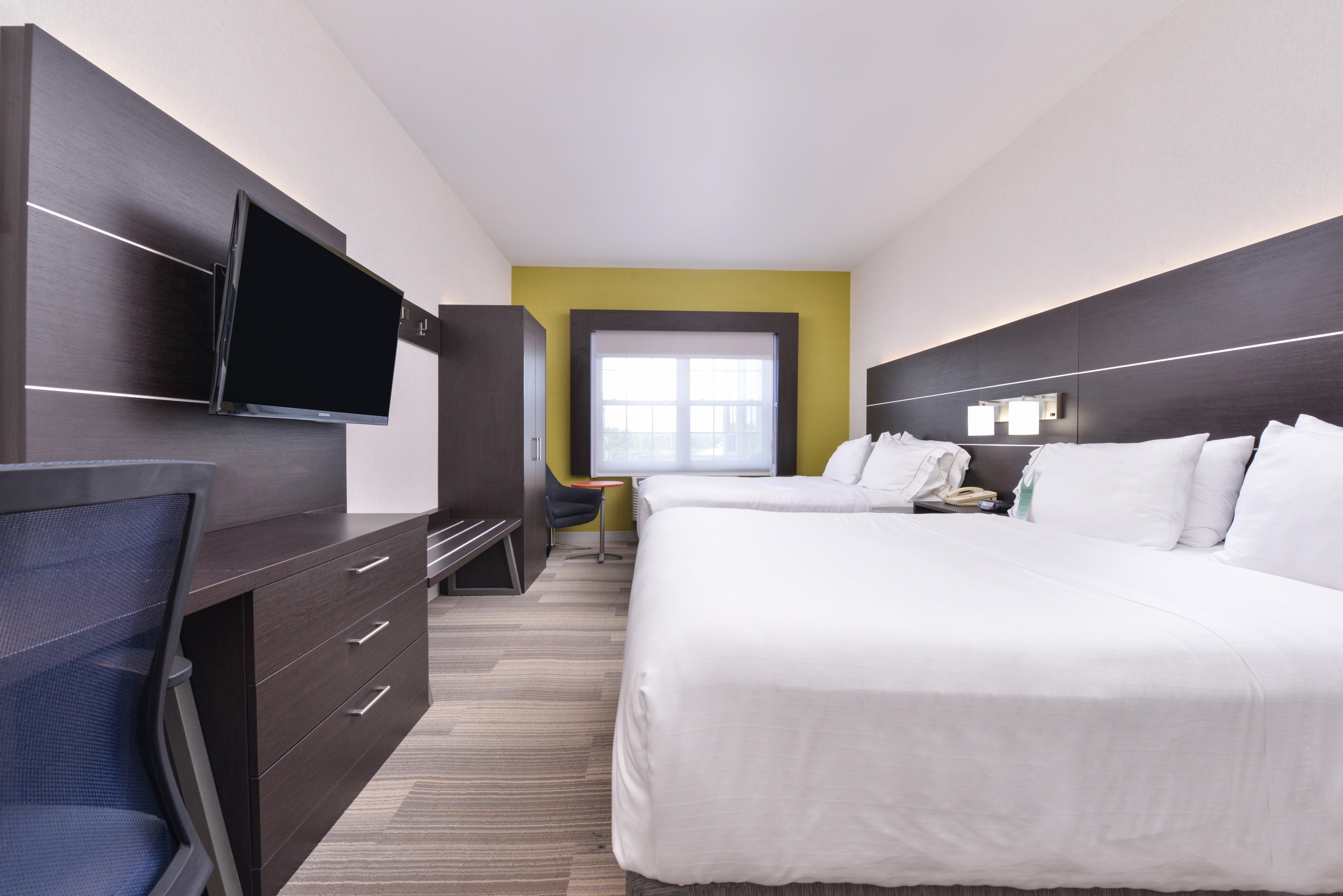 Holiday Inn Express Mystic By Ihg Bagian luar foto