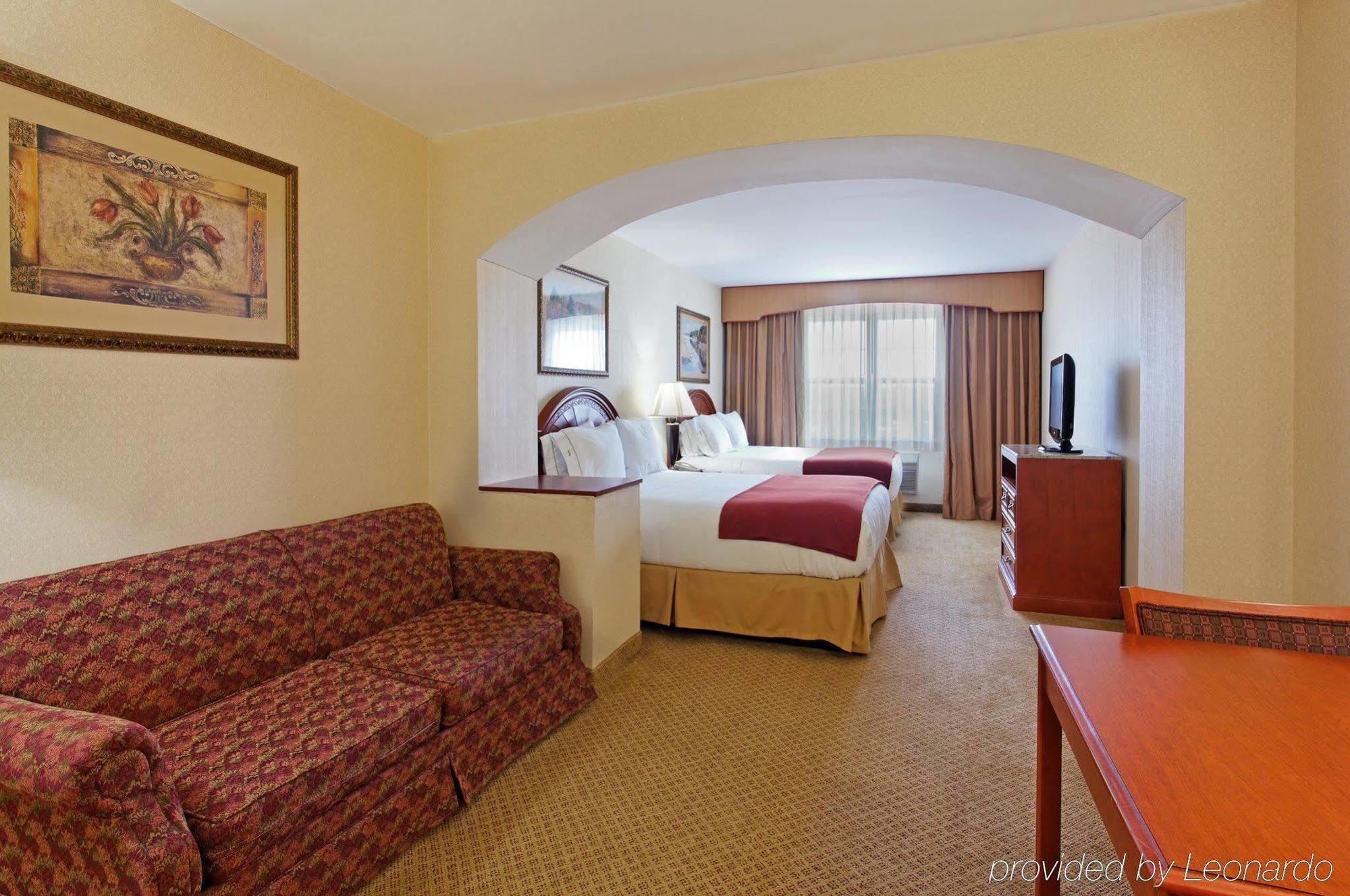 Holiday Inn Express Mystic, An Ihg Hotel Ruang foto