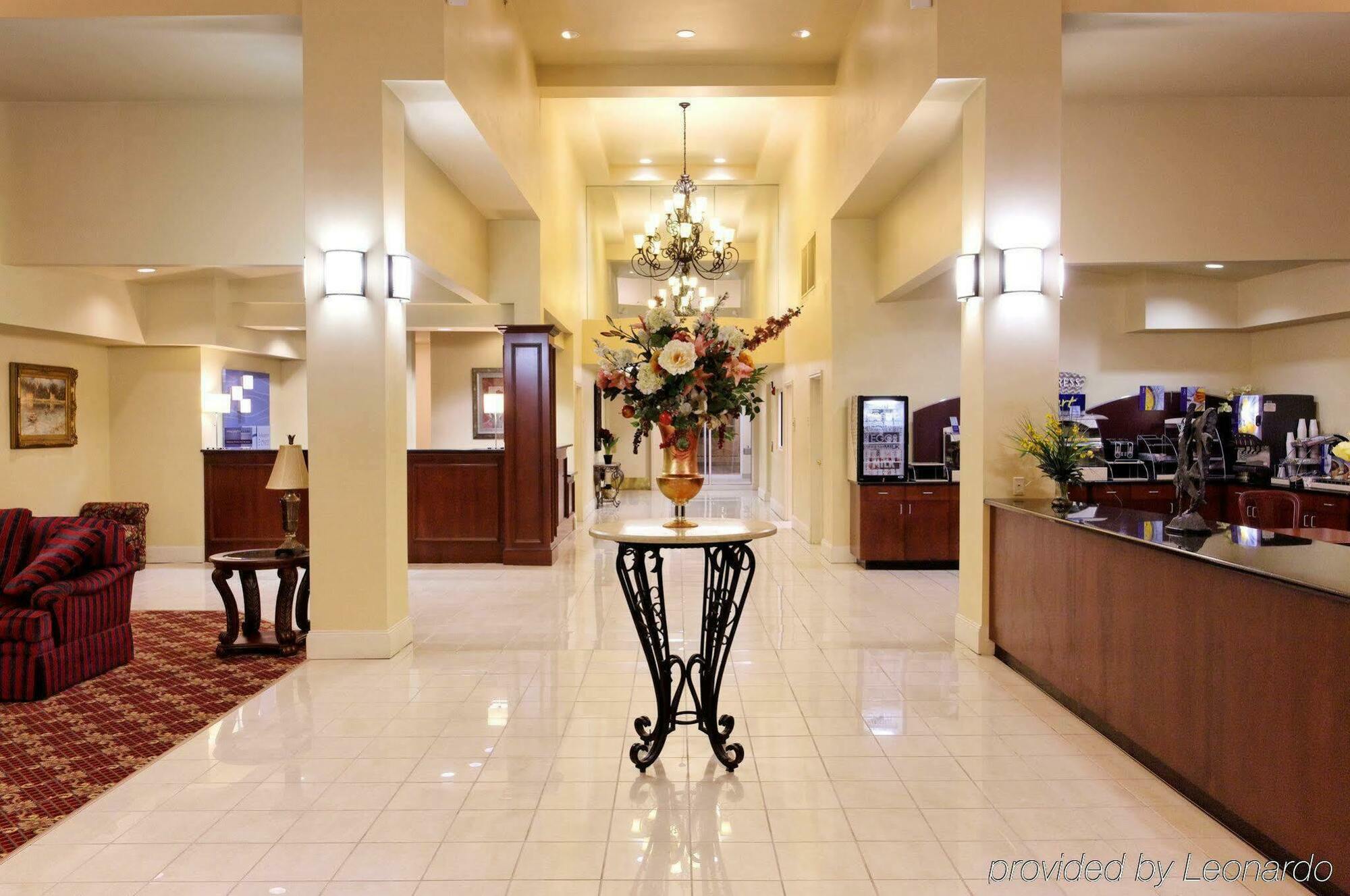 Holiday Inn Express Mystic By Ihg Bagian luar foto